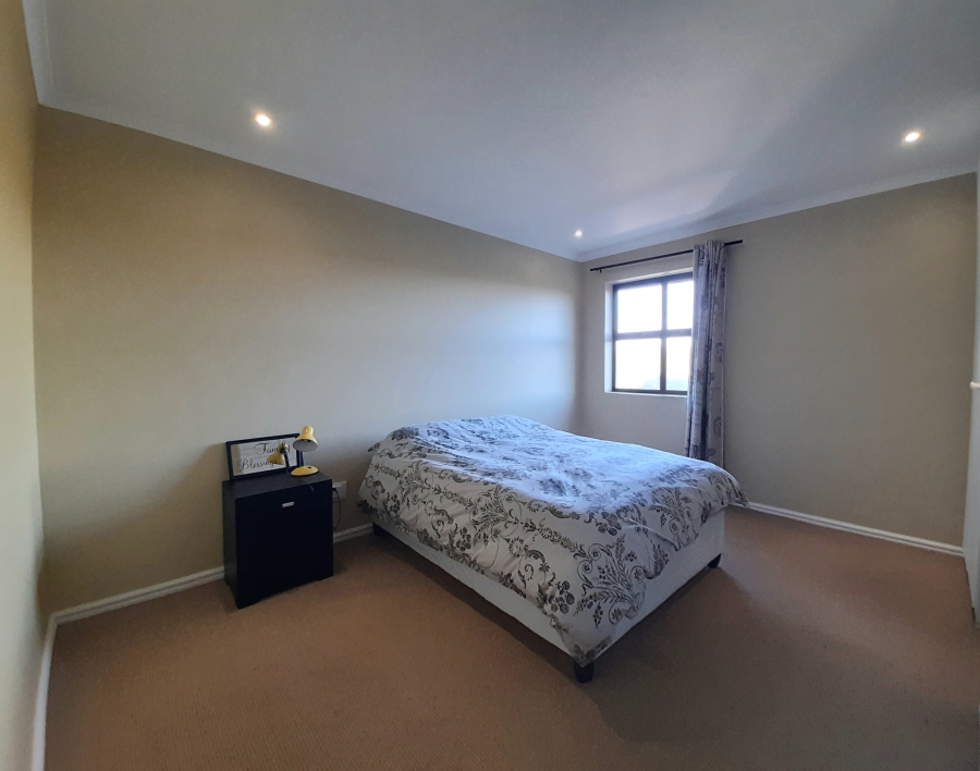 To Let 3 Bedroom Property for Rent in Big Bay Western Cape